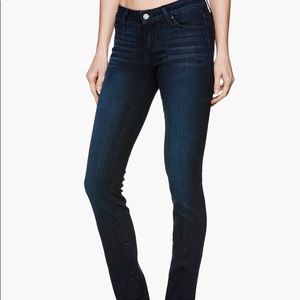 Paige Skyline Skinny Jeans  •  Size 32